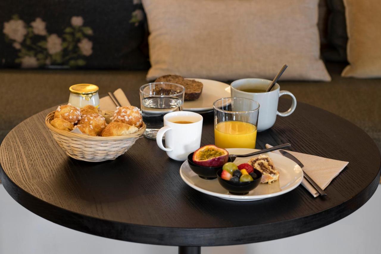 Tinah Paris, Champs Elysees Экстерьер фото